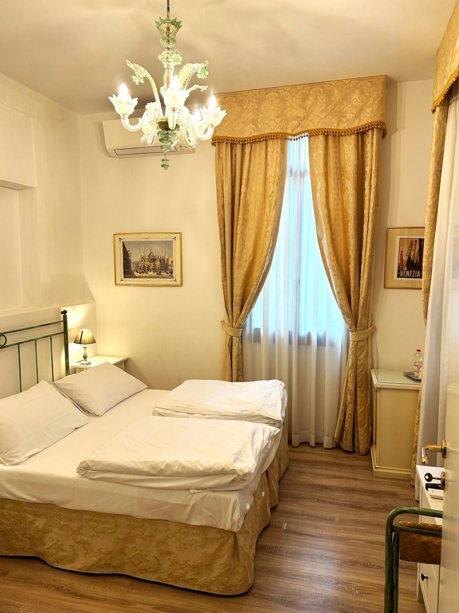 Villa Casanova Lido di Venezia Exterior foto